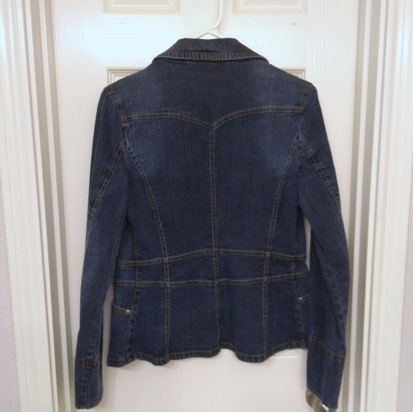 Jean Jacket - Picture 3 of 3
